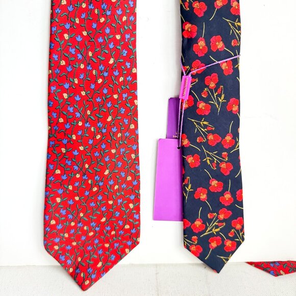 Liberty Fabric Set of 2 floral Silk Ties - Picture 1 of 10